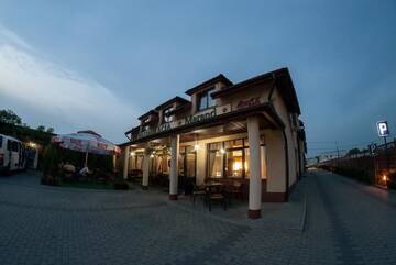 Фотографии Отель Hotel Marand г. Жешув (Польша) №1 Фото Отель Hotel Marand г. Жешув 1