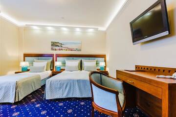 Фото номера Семейный номер-студио Отель Grein Hotel г. Жешув 4