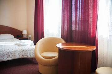 Фото номера Двухместный номер с 1 кроватью Отель Hotel Horyzont г. Жешув 17