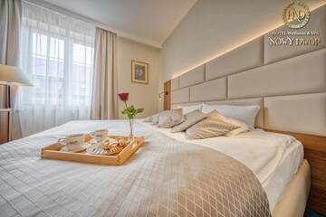 Фото номера Номер с кроватью размера «queen-size» Отель Hotel Wellness &amp; Spa Nowy Dwór г. Жешув 6