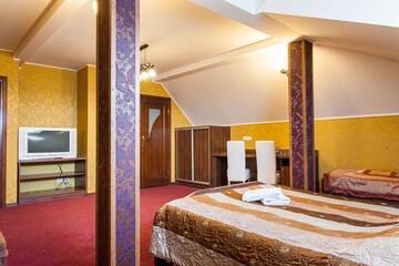 Фото Отель Hotel Andersen г. Жешув 2