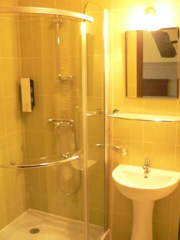 Фото номера Трехместный номер Мини-отель Hotel U Kroczka г. Жешув 3