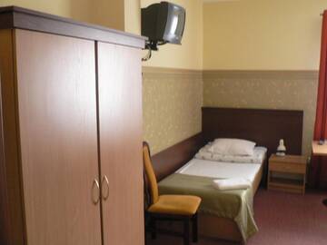 Фото номера Трехместный номер Мини-отель Hotel U Kroczka г. Жешув 5