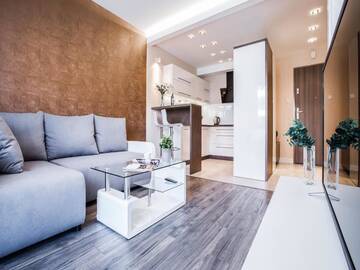 Фото номера Апартаменты Делюкс с балконом Апартаменты EmiHouse Apartamenty г. Жешув 4