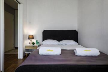 Фото номера Апартаменты-полулюкс с балконом Апартаменты EmiHouse Apartamenty г. Жешув 10