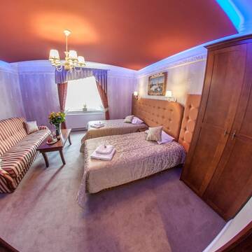 Фото номера Двухместный номер «Комфорт» с 2 отдельными кроватями Отель Hotel Fryderyk г. Жешув 2