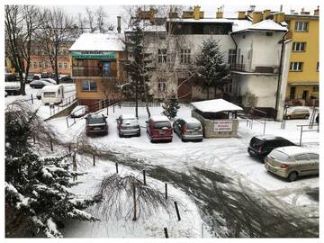 Фото номера Стандартный двухместный номер с 1 кроватью и общей ванной комнатой Отели типа «постель и завтрак» Kwadrat B&amp;B Jałowego г. Жешув 4