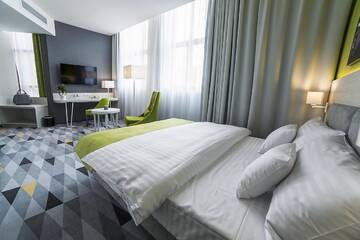 Фото номера Апартаменты Отель Hotel Metropolitan г. Жешув 6